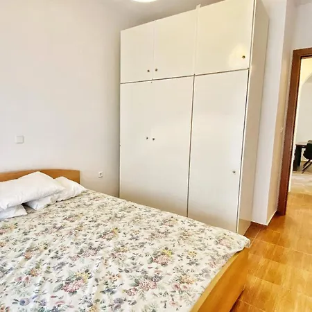 بيت للعطل Kalives House *