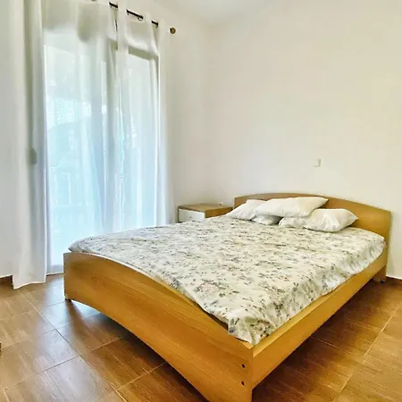 بيت للعطل Kalives House